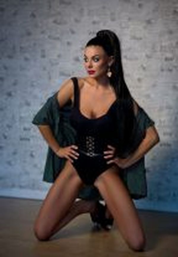 Olaymatou Escort Sopron