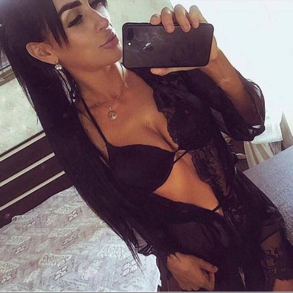 Nicoletta Escort Pécs