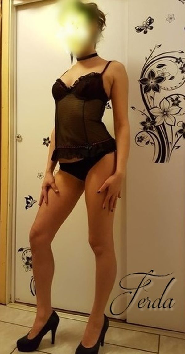 Ionescubibescu Escort Debrecen