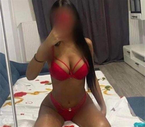 SweetSnowy Escort Közép-Dunántúl