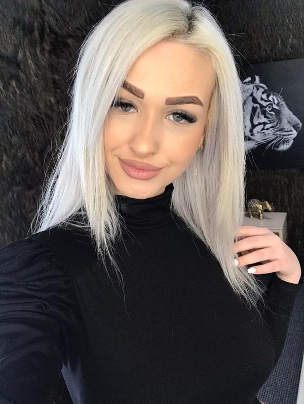 Yeeun Escort Közép-Dunántúl